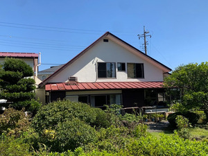 緑多い静かな環境に建つ広いお庭付の戸建<br>伊東不動産