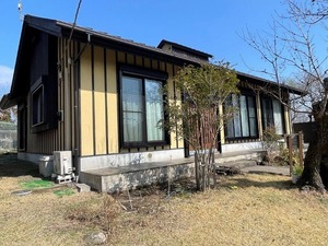 外観_ゴルフガーデン分譲地の和風モダン住宅<br>伊東戸建