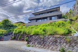 熱海市西熱海町２丁目現地外観<br>熱海戸建